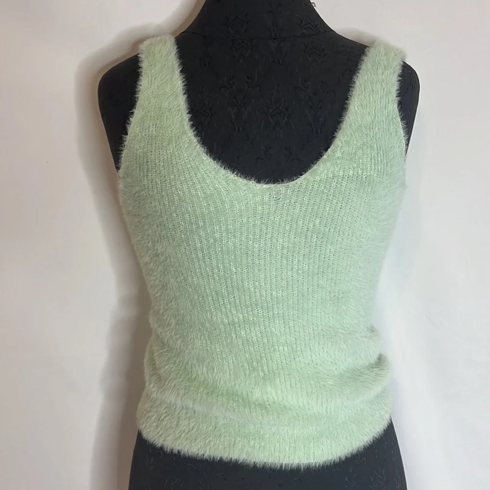 ASTR THE LABEL SPLENDOR TANK - Picture 4 of 9